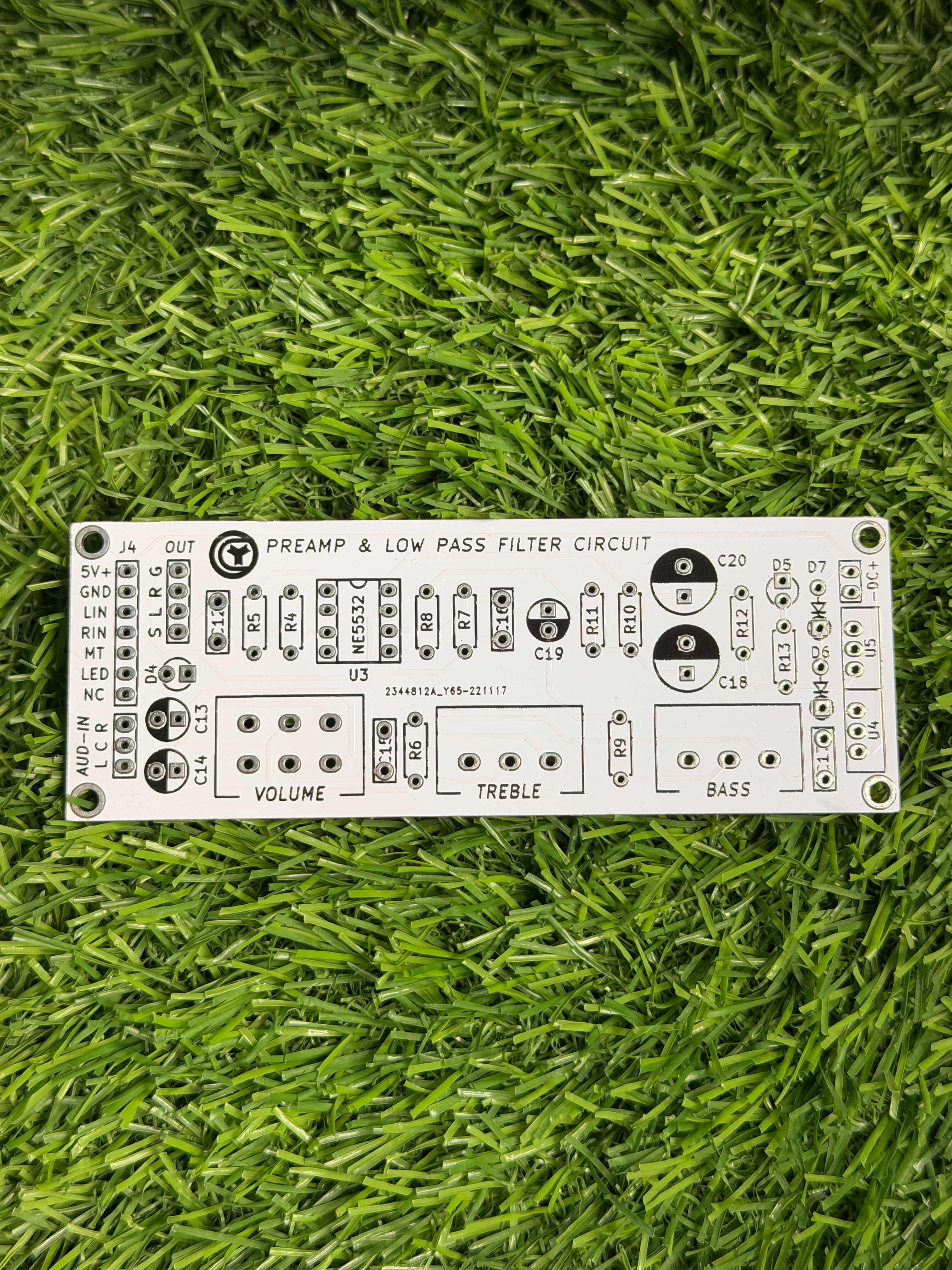 DIY Pre-Amplifier with Low Pass Filter Circuit | Audio Electronics Project | PCB Kit SmartEshop.Pk