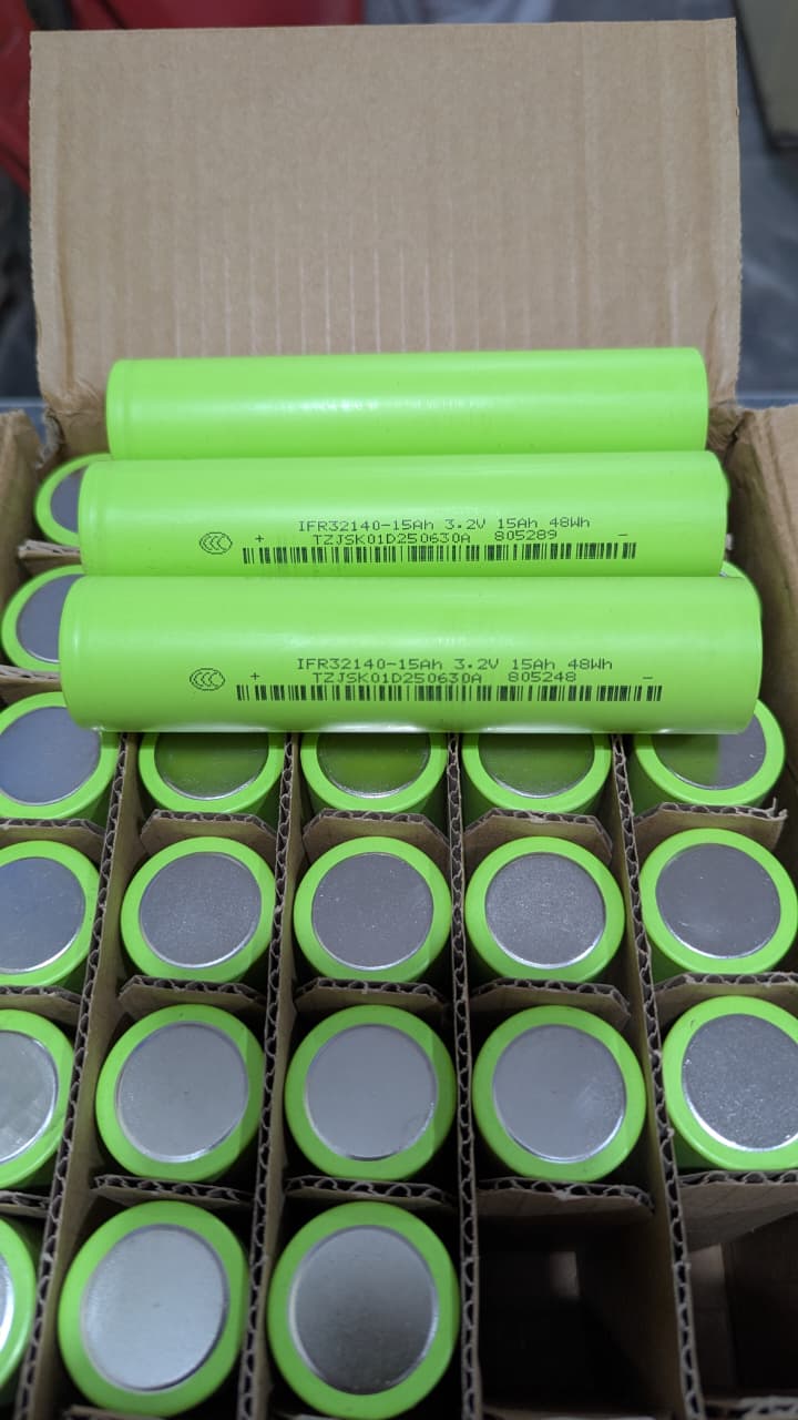 32140 LiFePO4 Battery Cell 3.2V 15Ah – LFP Rechargeable Battery in Pakistan SmartEshop.Pk